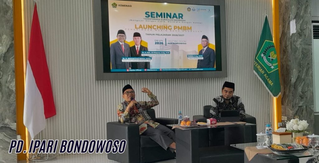 Launching Buku Kompendium Khutbah Jumat “Bumi yang Mengadu, Iman yang Menjawab” Warnai Seminar Kurikulum Cinta di MAN Bondowoso